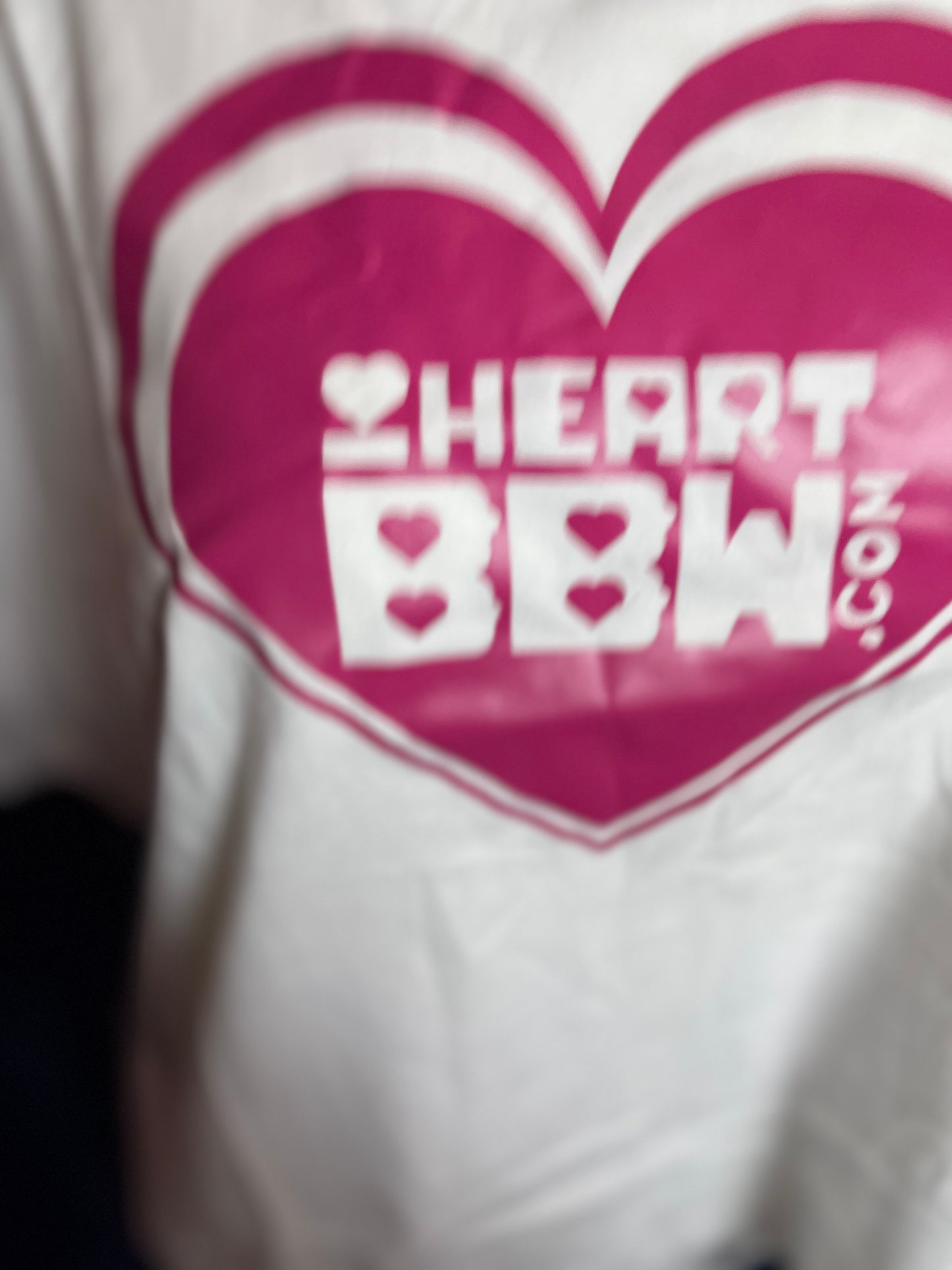 💗 iHeartBBW Crew Neck Crop Top – Celebrate Curves with Confidence! 💗